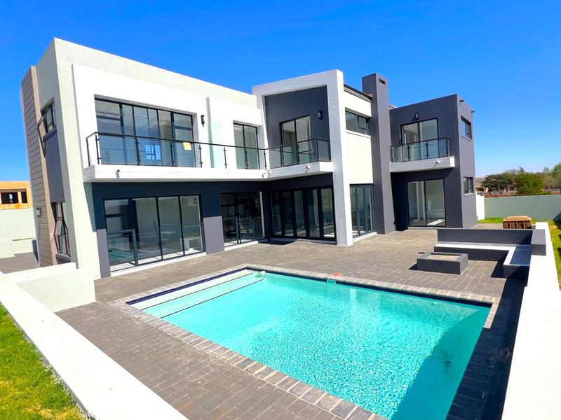 4 Bedroom Property for Sale in Midstream Estate Gauteng