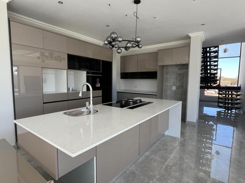 4 Bedroom Property for Sale in Midstream Estate Gauteng