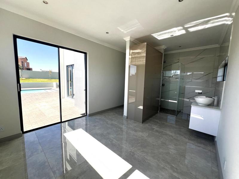 4 Bedroom Property for Sale in Midstream Estate Gauteng