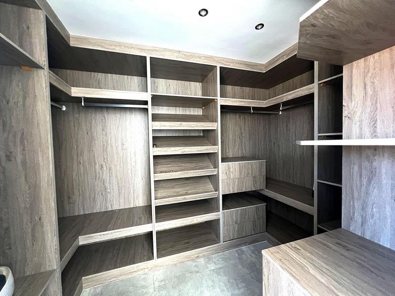4 Bedroom Property for Sale in Midstream Estate Gauteng