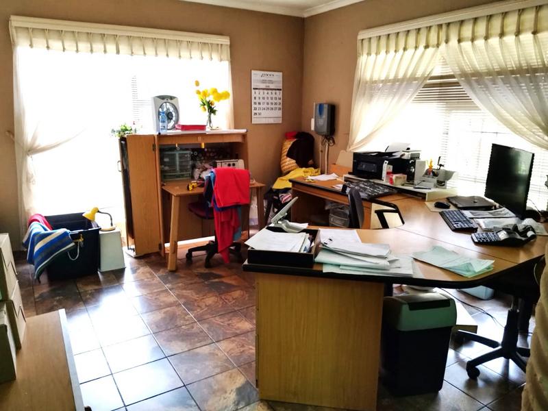 3 Bedroom Property for Sale in Garthdale Gauteng