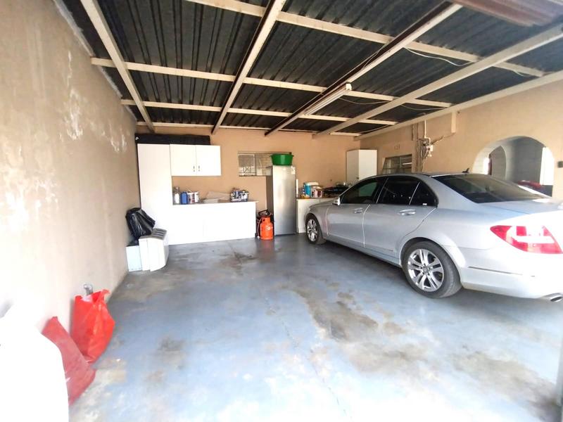 3 Bedroom Property for Sale in Garthdale Gauteng
