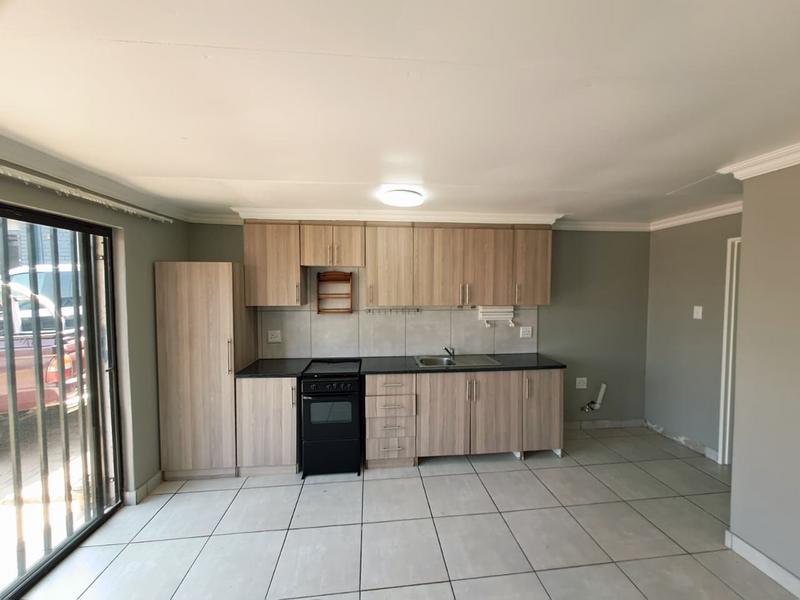 To Let 1 Bedroom Property for Rent in Primrose Gauteng