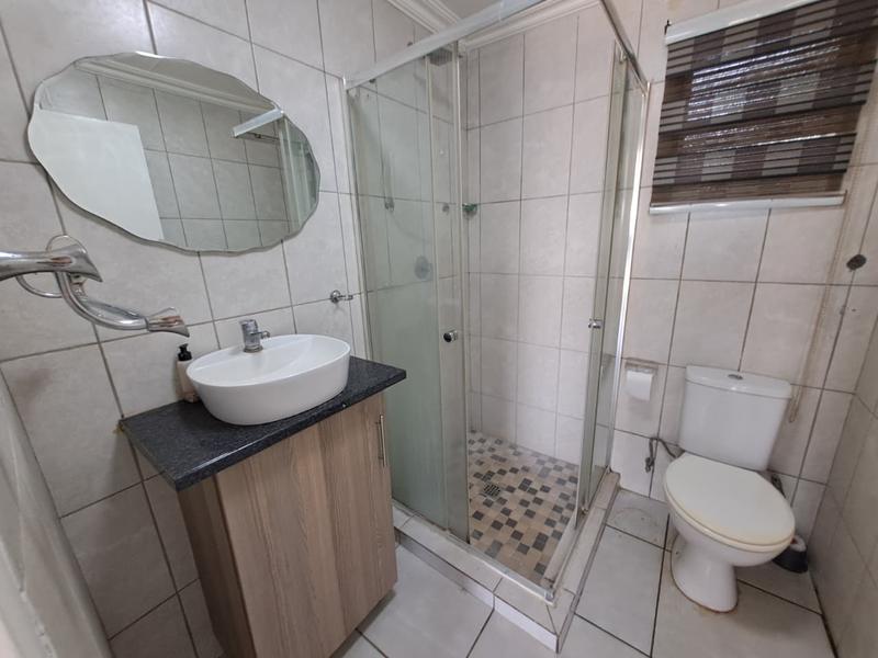 To Let 1 Bedroom Property for Rent in Primrose Gauteng