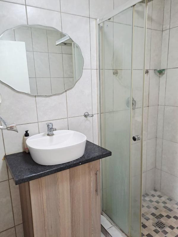 To Let 1 Bedroom Property for Rent in Primrose Gauteng