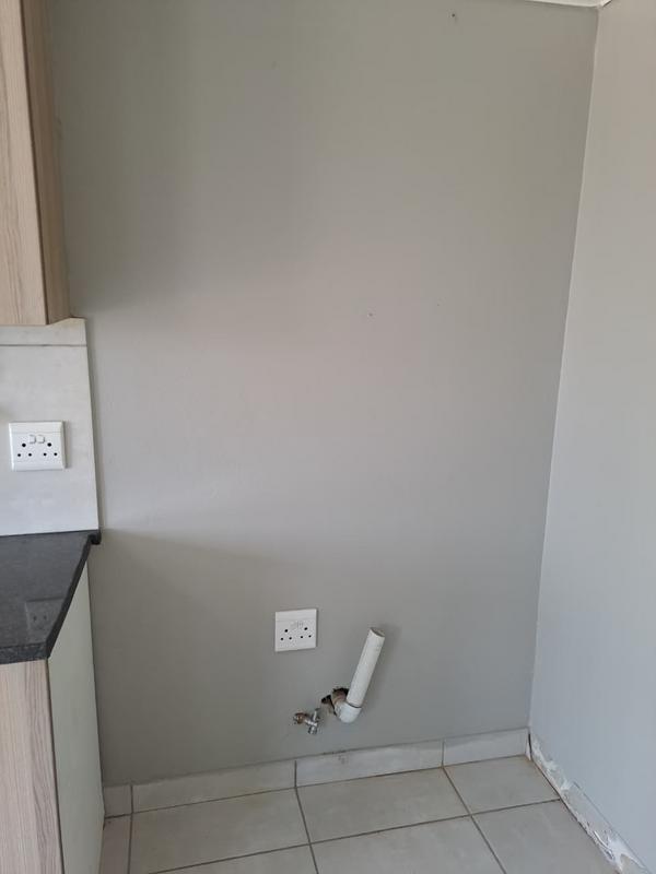 To Let 1 Bedroom Property for Rent in Primrose Gauteng