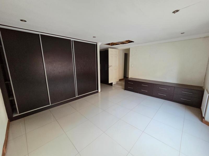 3 Bedroom Property for Sale in Heuweloord Gauteng