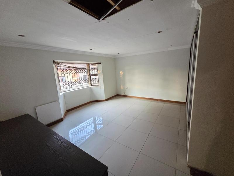 3 Bedroom Property for Sale in Heuweloord Gauteng