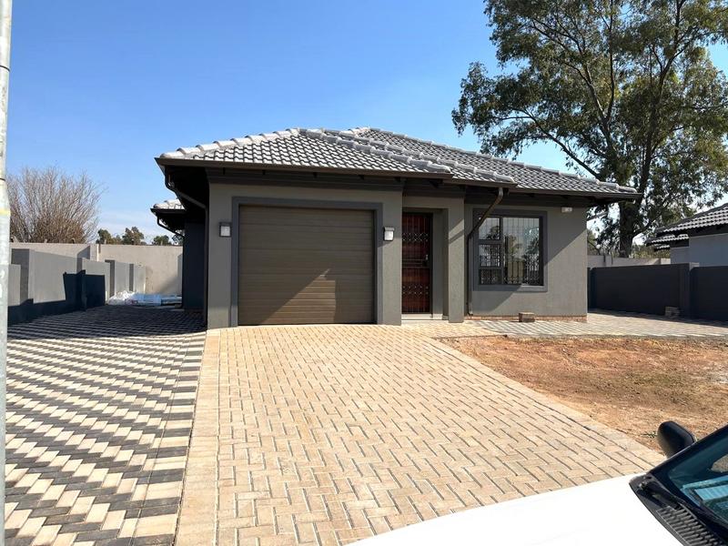 2 Bedroom Property for Sale in Klerksoord Gauteng