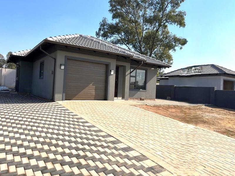 2 Bedroom Property for Sale in Klerksoord Gauteng