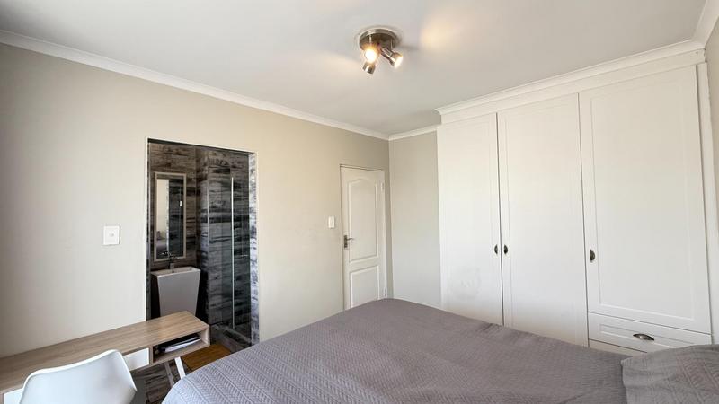 4 Bedroom Property for Sale in Blue Valley Golf Estate Gauteng