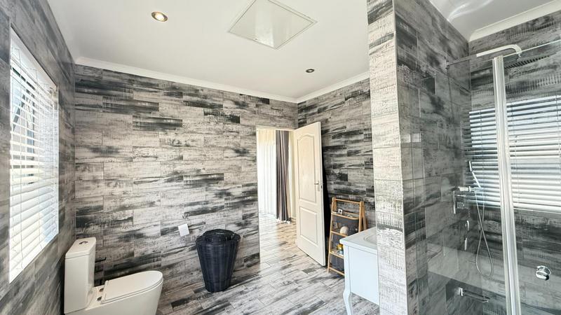 4 Bedroom Property for Sale in Blue Valley Golf Estate Gauteng