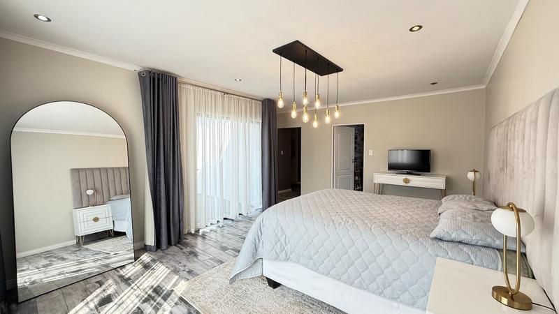 4 Bedroom Property for Sale in Blue Valley Golf Estate Gauteng