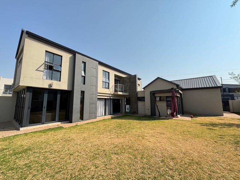 4 Bedroom Property for Sale in Midstream Meadows Gauteng