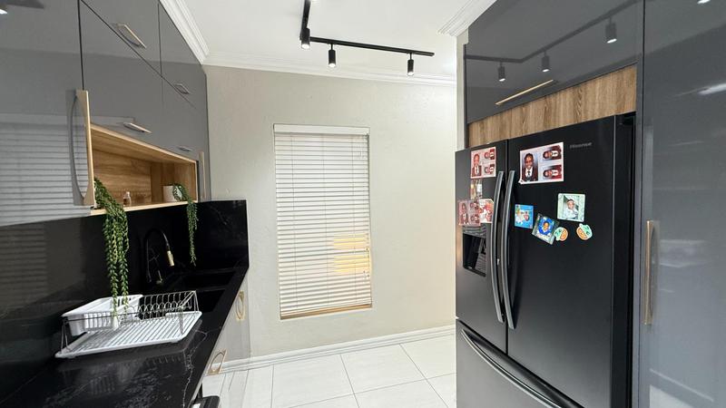 4 Bedroom Property for Sale in Golden Fields Estate Gauteng
