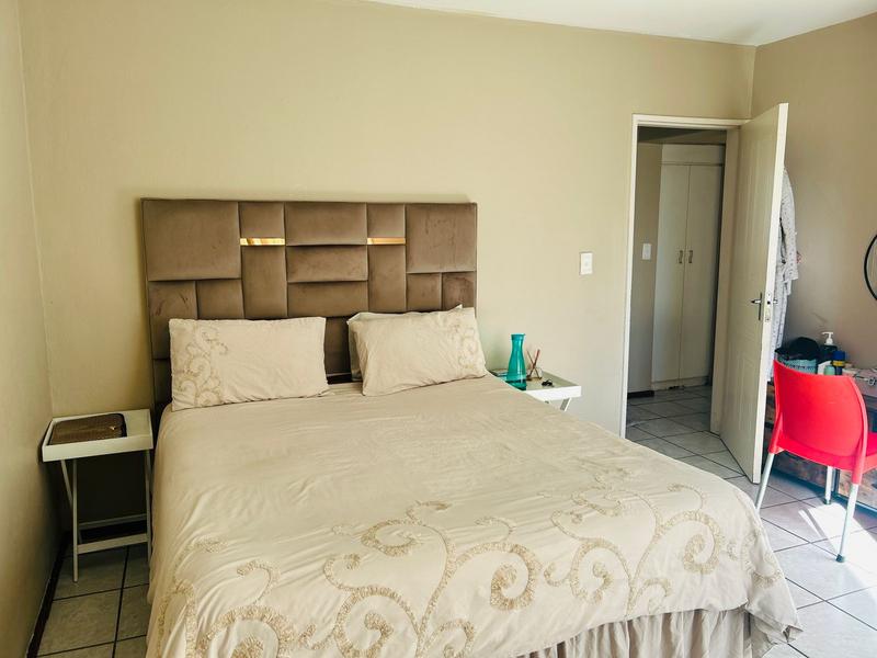 2 Bedroom Property for Sale in Parkdene Gauteng