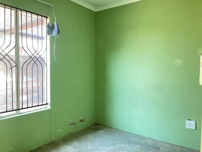 3 Bedroom Property for Sale in Windmill Park Gauteng