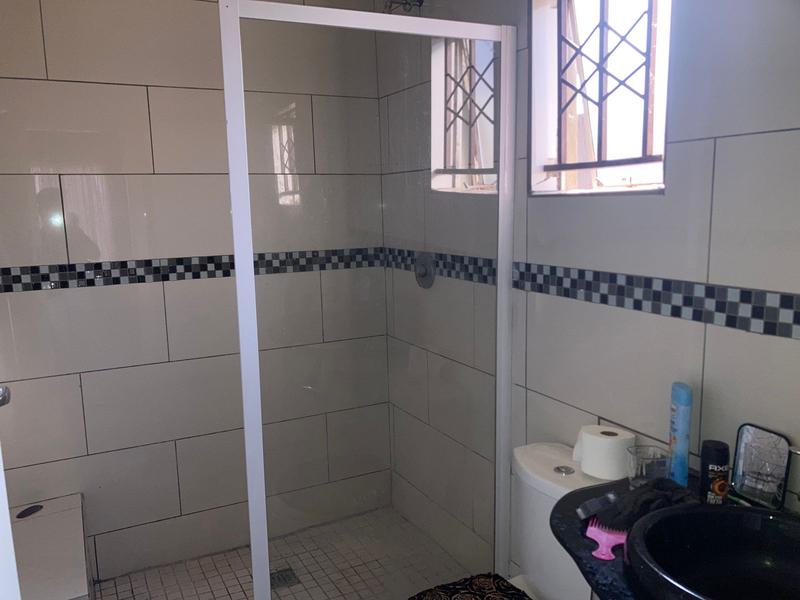 3 Bedroom Property for Sale in Windmill Park Gauteng