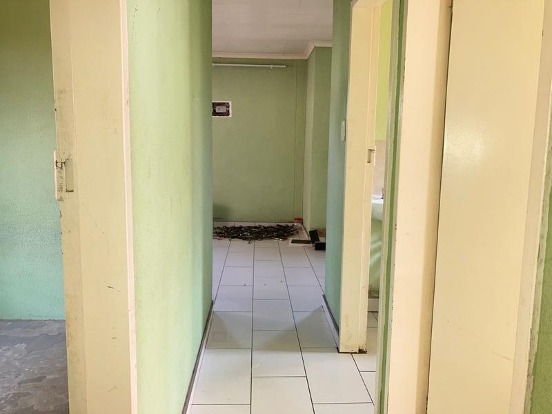 3 Bedroom Property for Sale in Windmill Park Gauteng