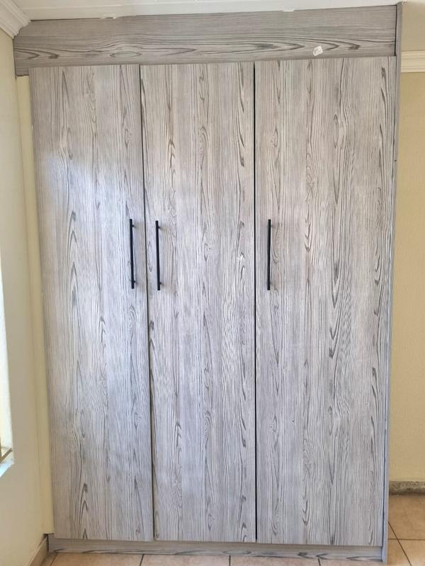 3 Bedroom Property for Sale in Roodekop Gauteng