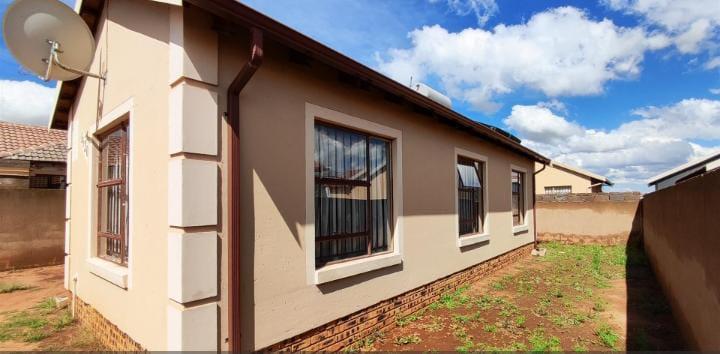 3 Bedroom Property for Sale in Alliance Gauteng