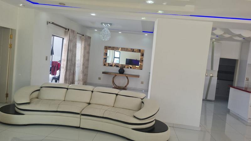 To Let 6 Bedroom Property for Rent in Bedfordview Gauteng