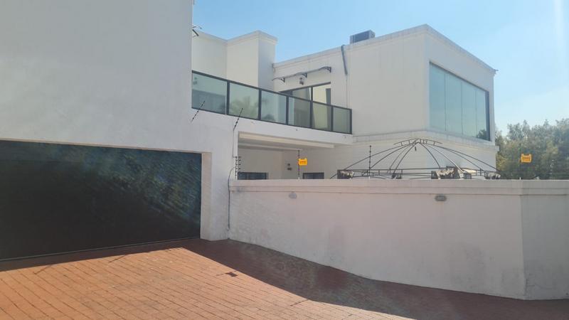 To Let 6 Bedroom Property for Rent in Bedfordview Gauteng