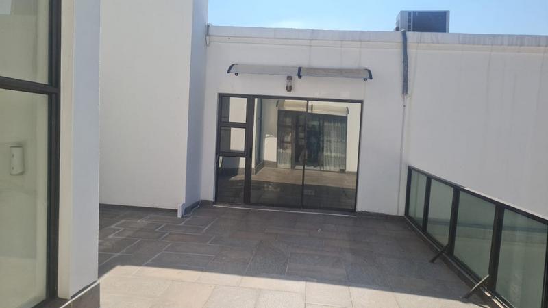To Let 6 Bedroom Property for Rent in Bedfordview Gauteng