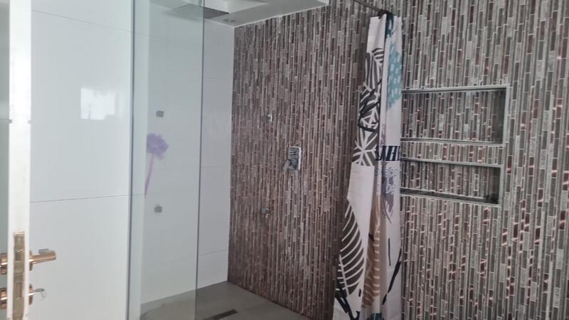 To Let 6 Bedroom Property for Rent in Bedfordview Gauteng