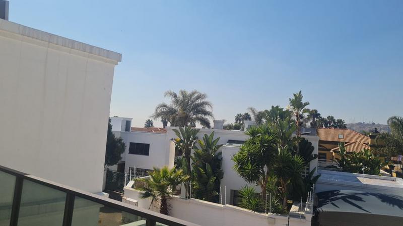 To Let 6 Bedroom Property for Rent in Bedfordview Gauteng