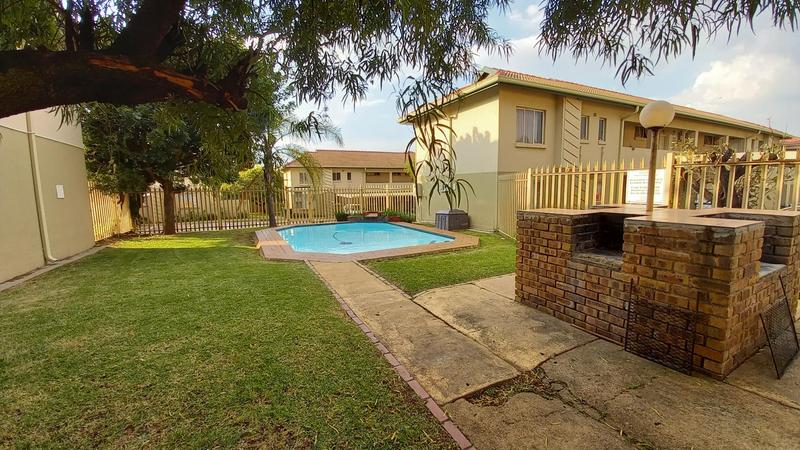 To Let 1 Bedroom Property for Rent in Eden Glen Gauteng