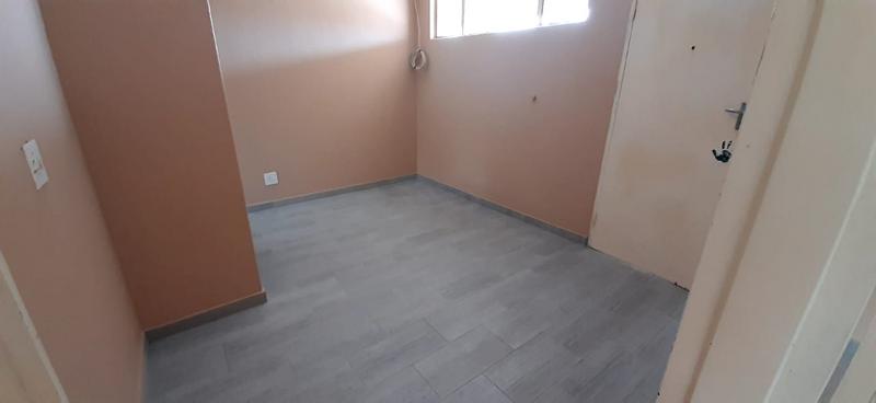 To Let 1 Bedroom Property for Rent in Eden Glen Gauteng
