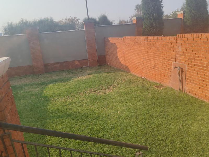 To Let 2 Bedroom Property for Rent in Solheim Gauteng