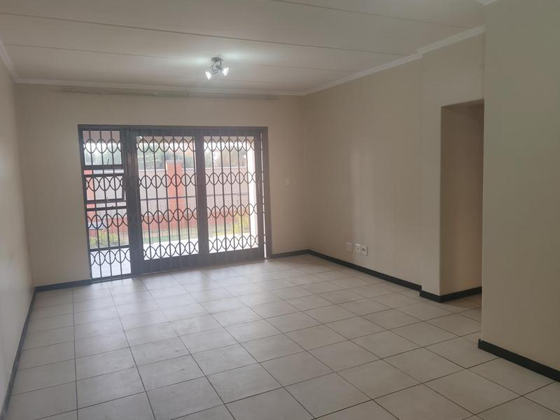 To Let 2 Bedroom Property for Rent in Solheim Gauteng