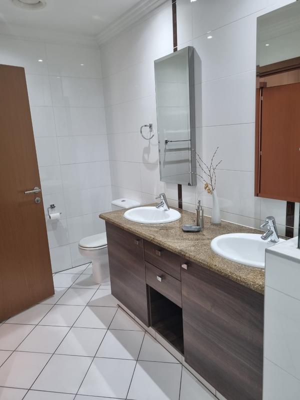 2 Bedroom Property for Sale in Bedford Gardens Gauteng