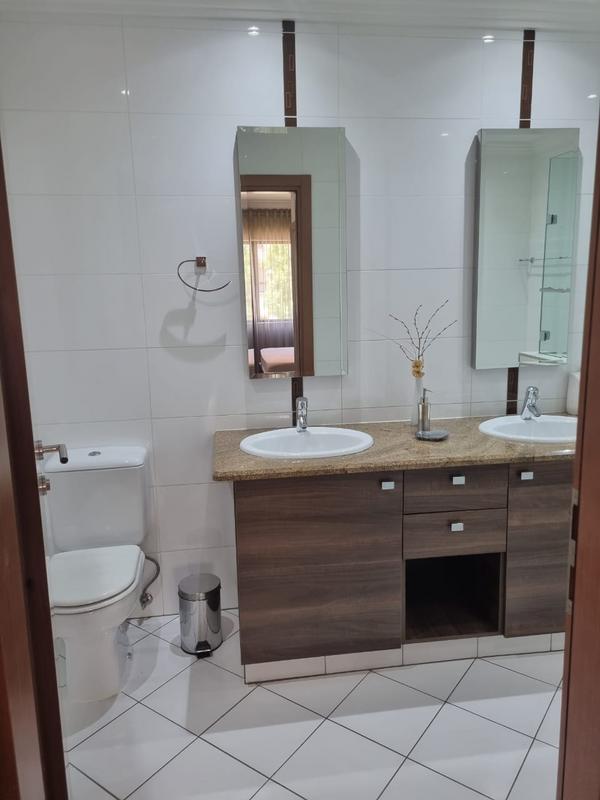 2 Bedroom Property for Sale in Bedford Gardens Gauteng