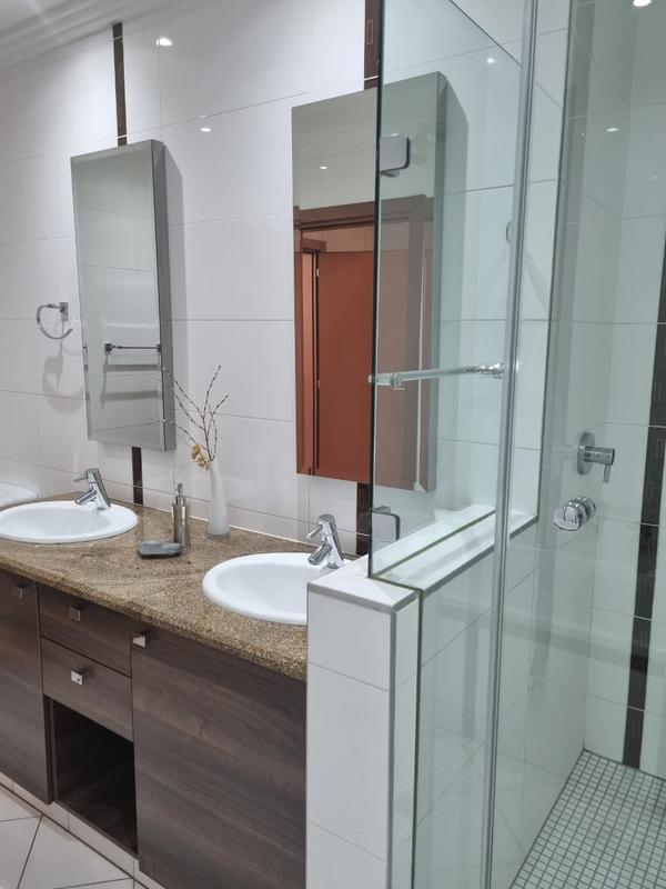 2 Bedroom Property for Sale in Bedford Gardens Gauteng