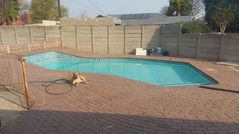 3 Bedroom Property for Sale in Elspark Gauteng