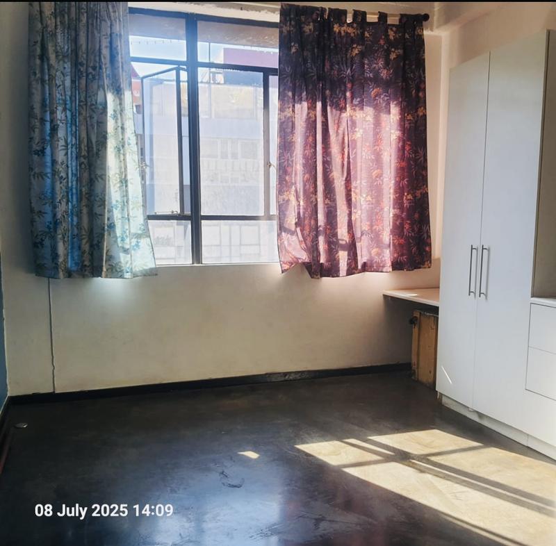 1 Bedroom Property for Sale in Maboneng Gauteng