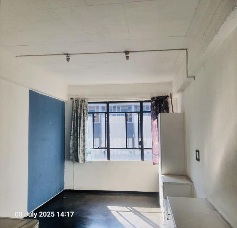 1 Bedroom Property for Sale in Maboneng Gauteng