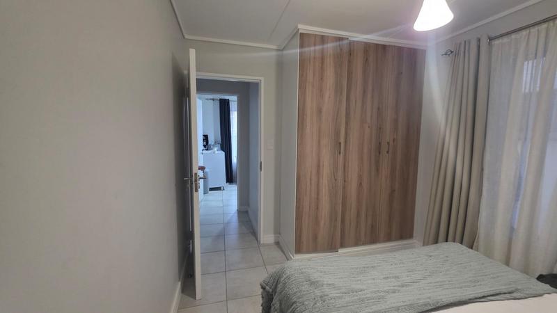 To Let 3 Bedroom Property for Rent in Greenstone Hill Gauteng