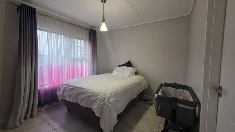 To Let 3 Bedroom Property for Rent in Greenstone Hill Gauteng