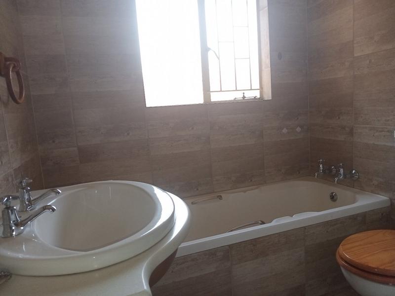 3 Bedroom Property for Sale in Randpoort Gauteng