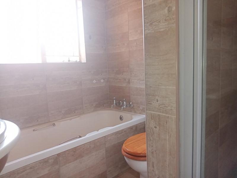 3 Bedroom Property for Sale in Randpoort Gauteng