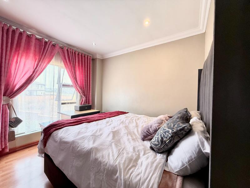 3 Bedroom Property for Sale in Thatchfield Gauteng