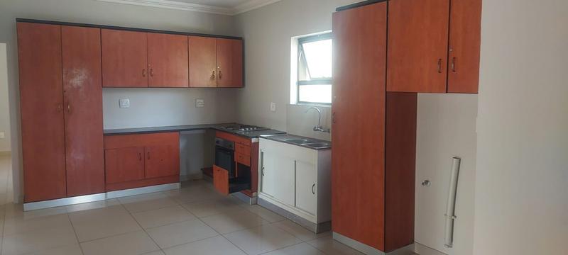 To Let 3 Bedroom Property for Rent in Erasmia Gauteng