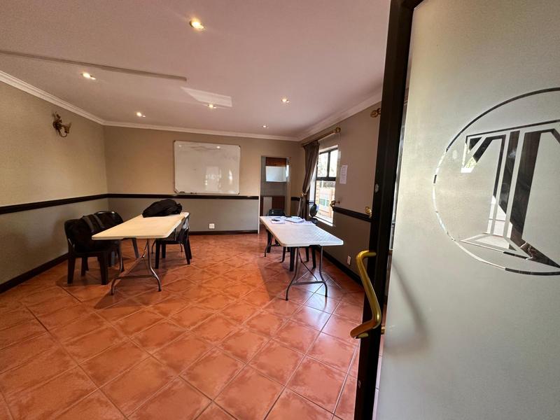 10 Bedroom Property for Sale in Erasmia Gauteng