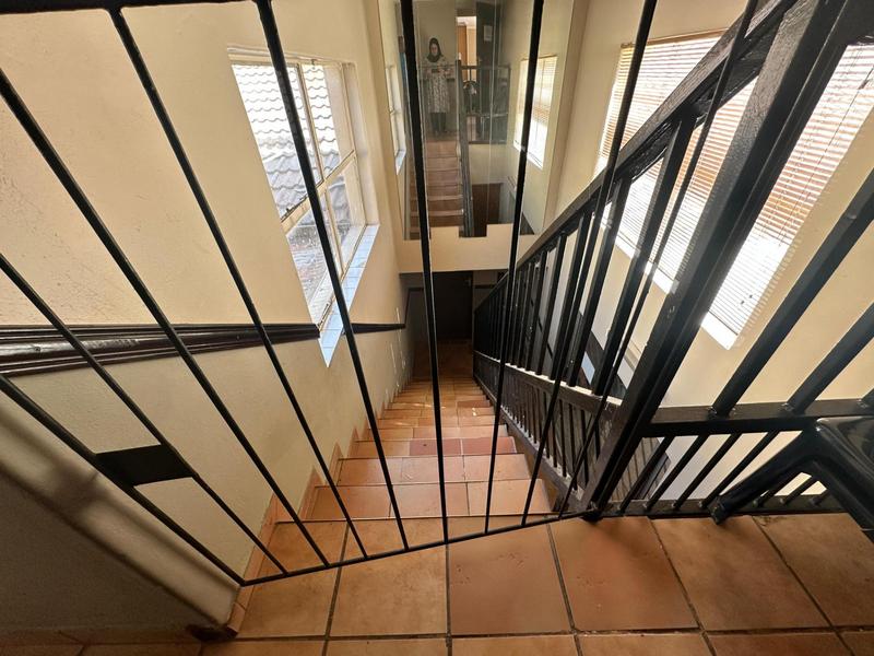 10 Bedroom Property for Sale in Erasmia Gauteng