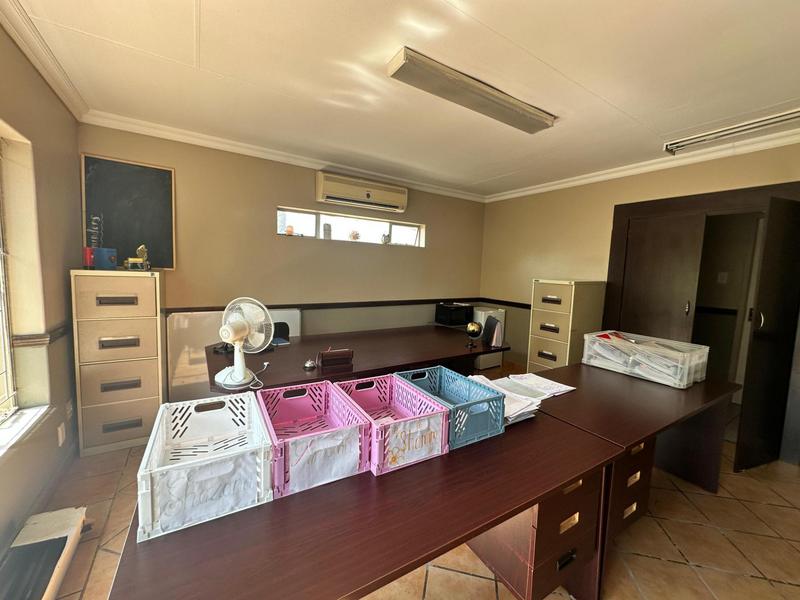 10 Bedroom Property for Sale in Erasmia Gauteng