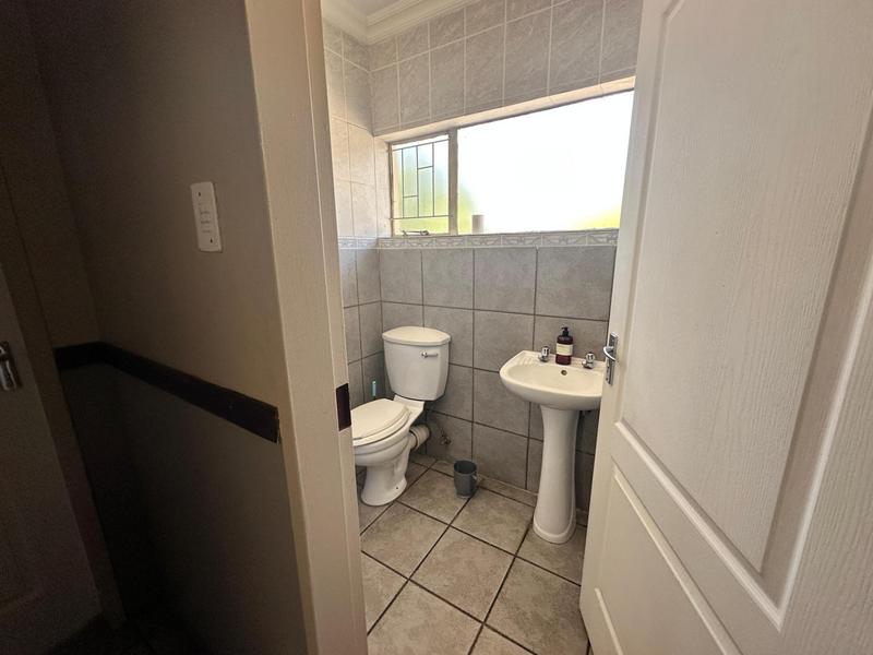 10 Bedroom Property for Sale in Erasmia Gauteng